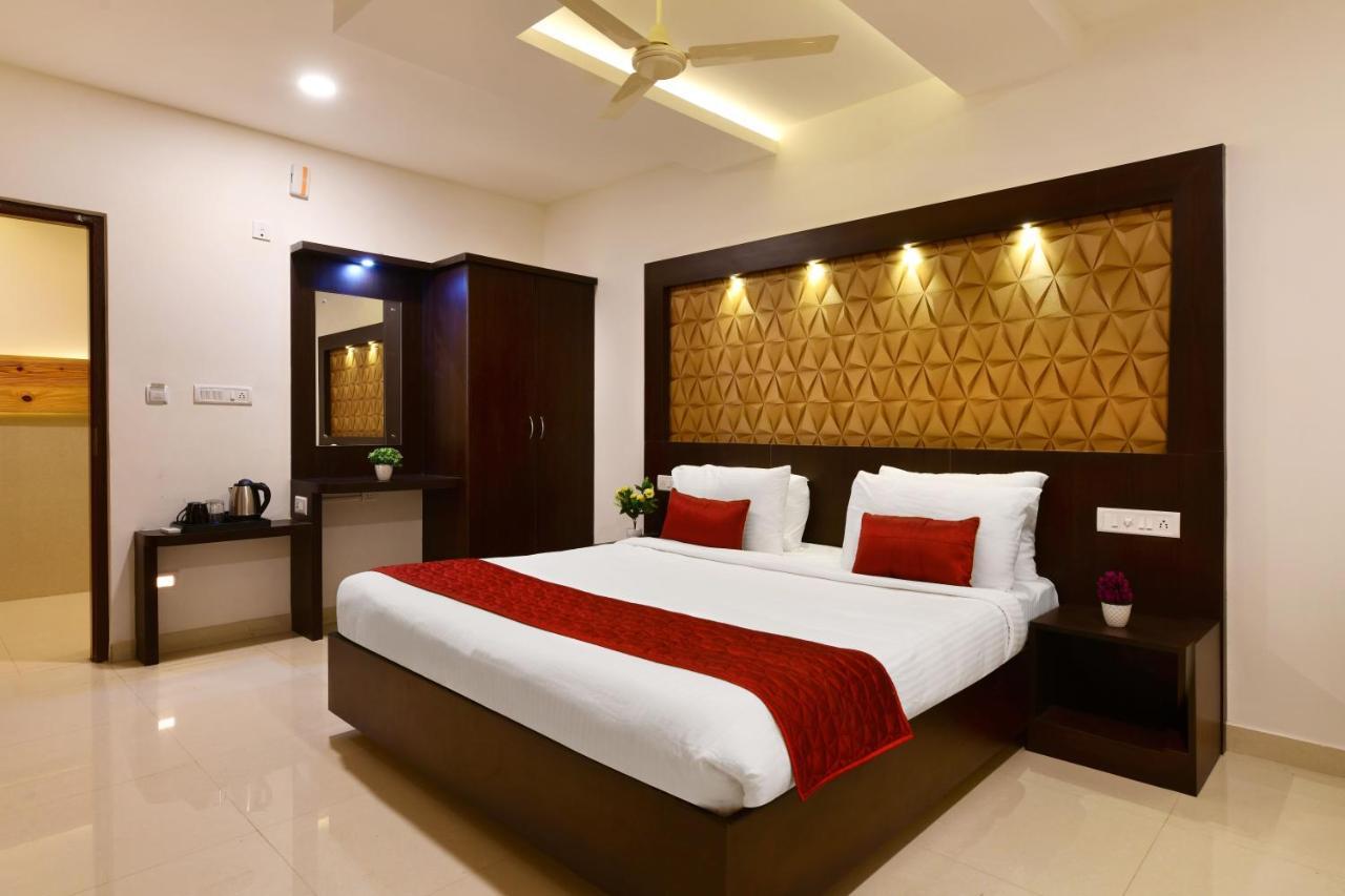 Hotel Bv Colours By Rivido, Begur Main Road 벵갈루루 외부 사진