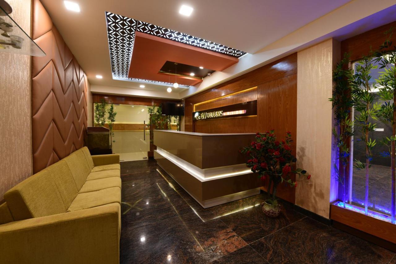Hotel Bv Colours By Rivido, Begur Main Road 벵갈루루 외부 사진